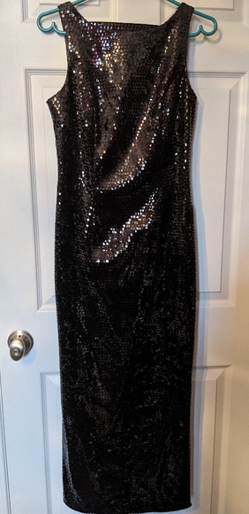 Long sequin dress - Picture 1 of 3
